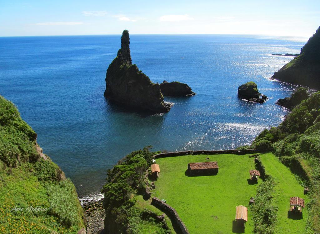 Вилла Sitio Da Assumada Lajes das Flores Экстерьер фото